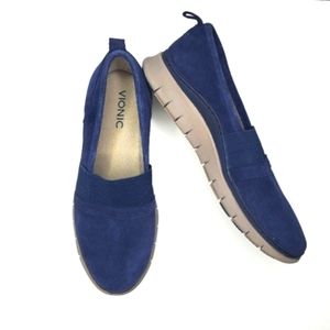 Vionic "Kristi" Slip On Leather Loafer Size 7.5